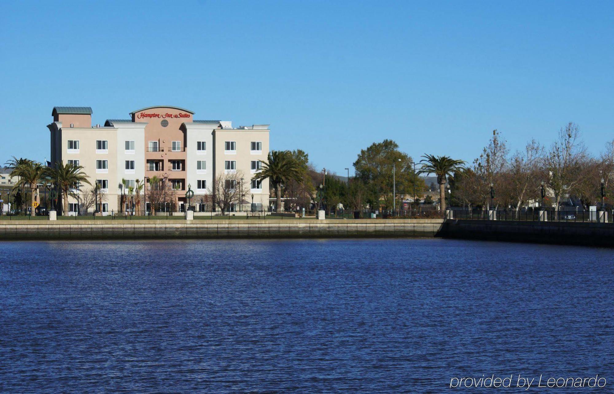 Hampton Inn & Suites Suisun City Waterfront Exterior foto